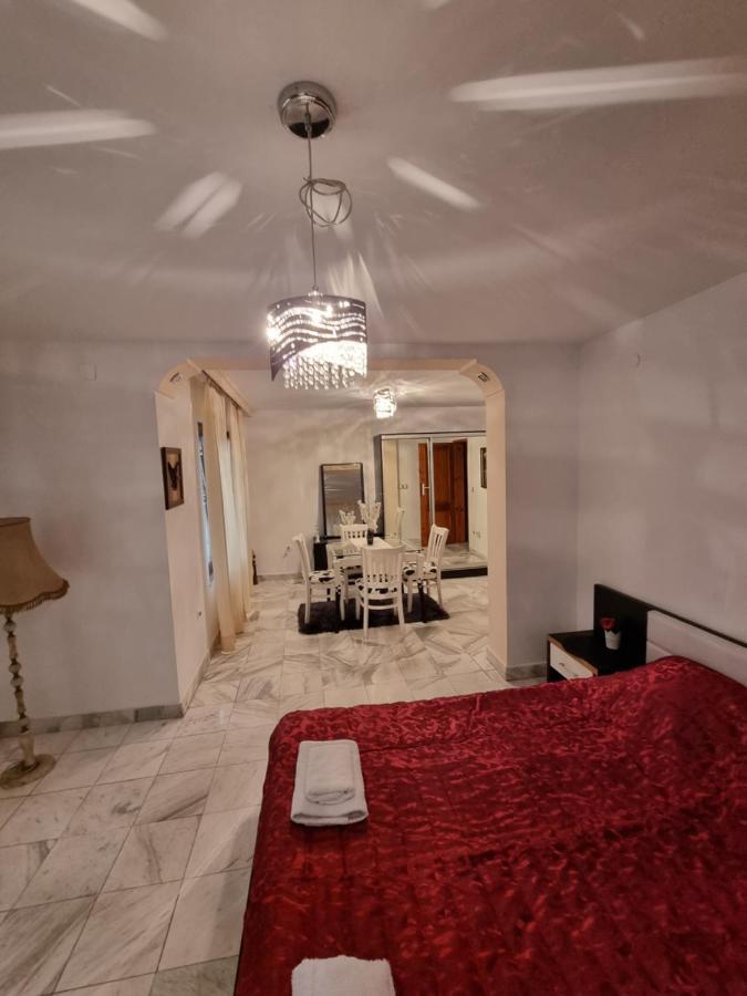 Tsar Simeon, 2 Bedroom, Living Room And Fireplace Sofia Buitenkant foto